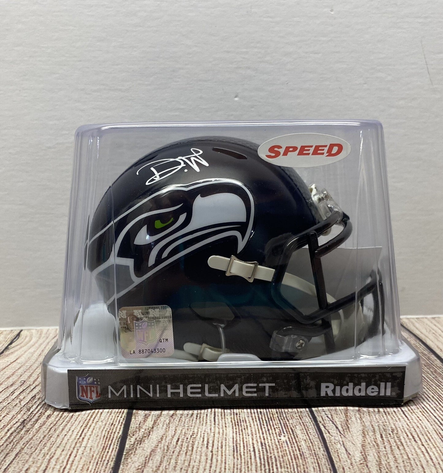 SEATTLE SEAHAWKS DEVON WITHERSPOON SIGNED SPEED MINI HELMET JSA COA!!