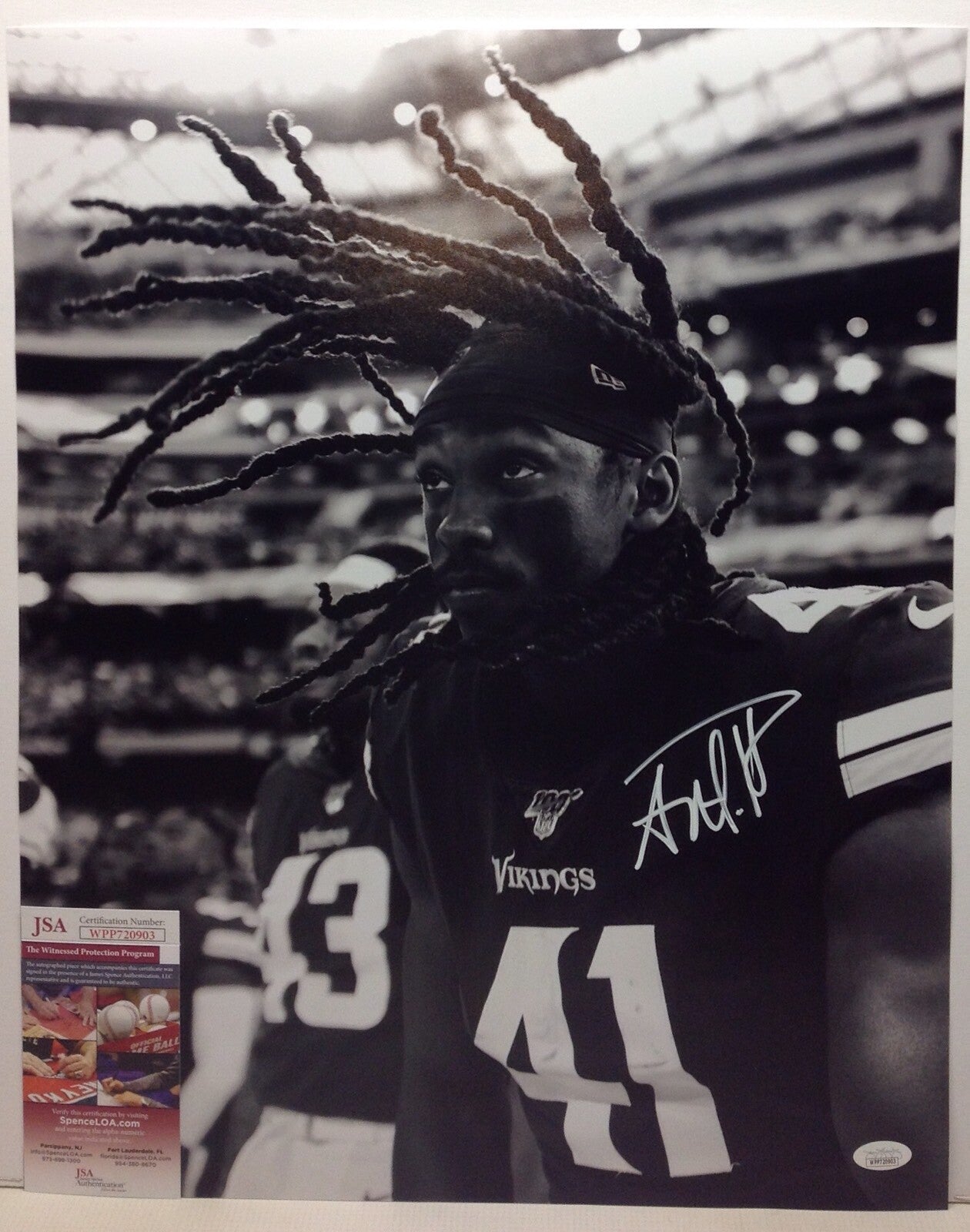 MINNESOTA VIKINGS ANTHONY HARRIS SIGNED 16X20 SPOTLIGHT PHOTO2 JSA COA!!