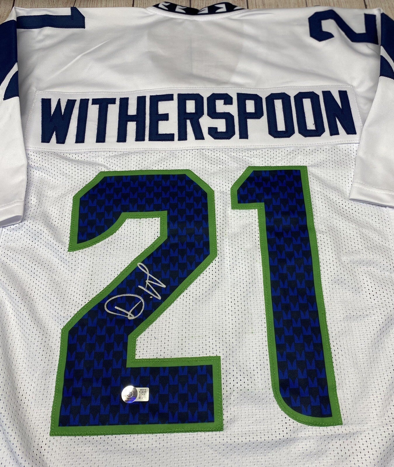 SEATTLE SEAHAWKS DEVON WITHERSPOON SIGNED CUSTOM WHITE JERSEY BECKETT COA!!!