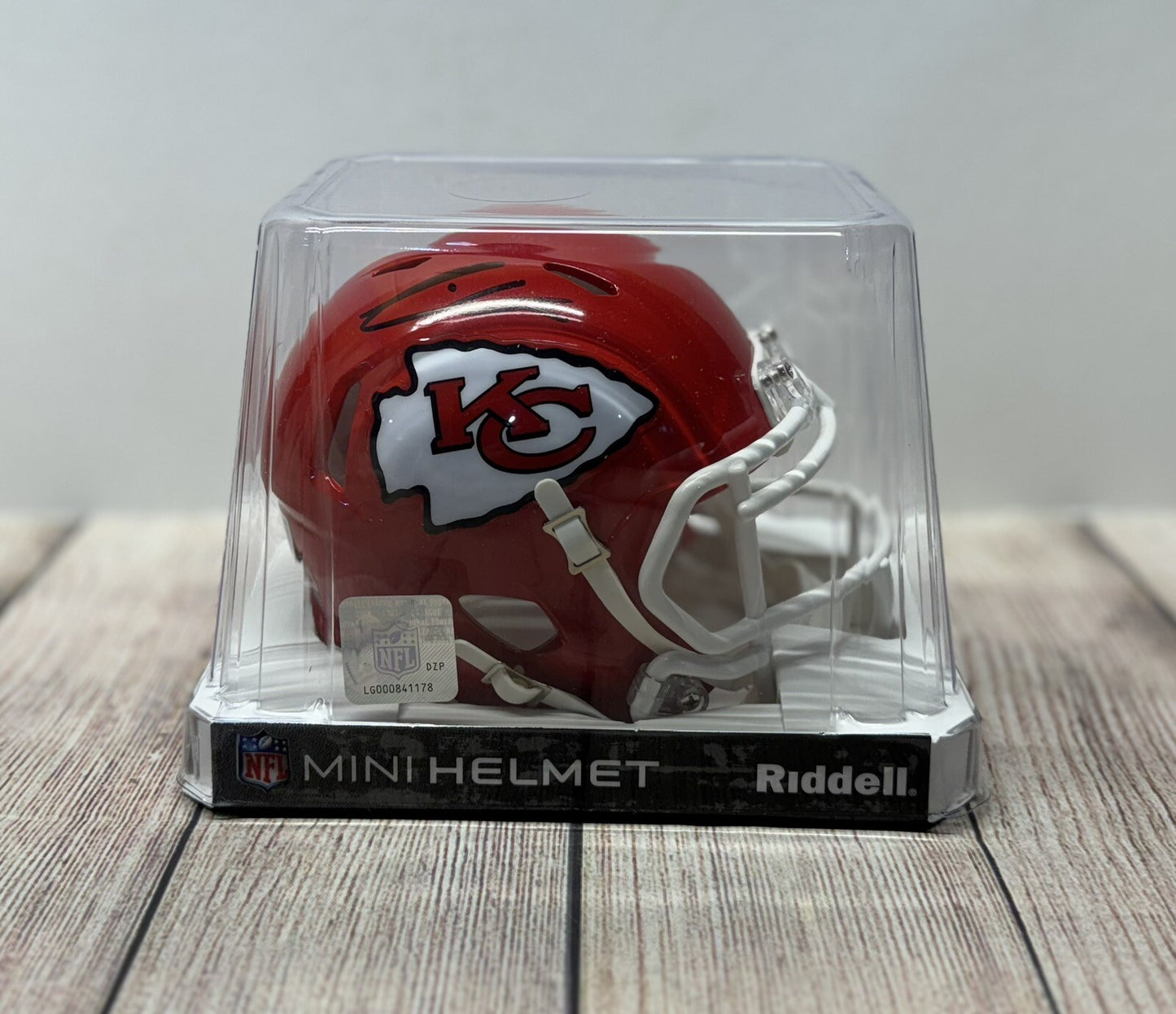 KANSAS CITY CHIEFS FELIX ANUDIKE-UZOMAH SIGNED MINI HELMET2 BECKETT COA!!!