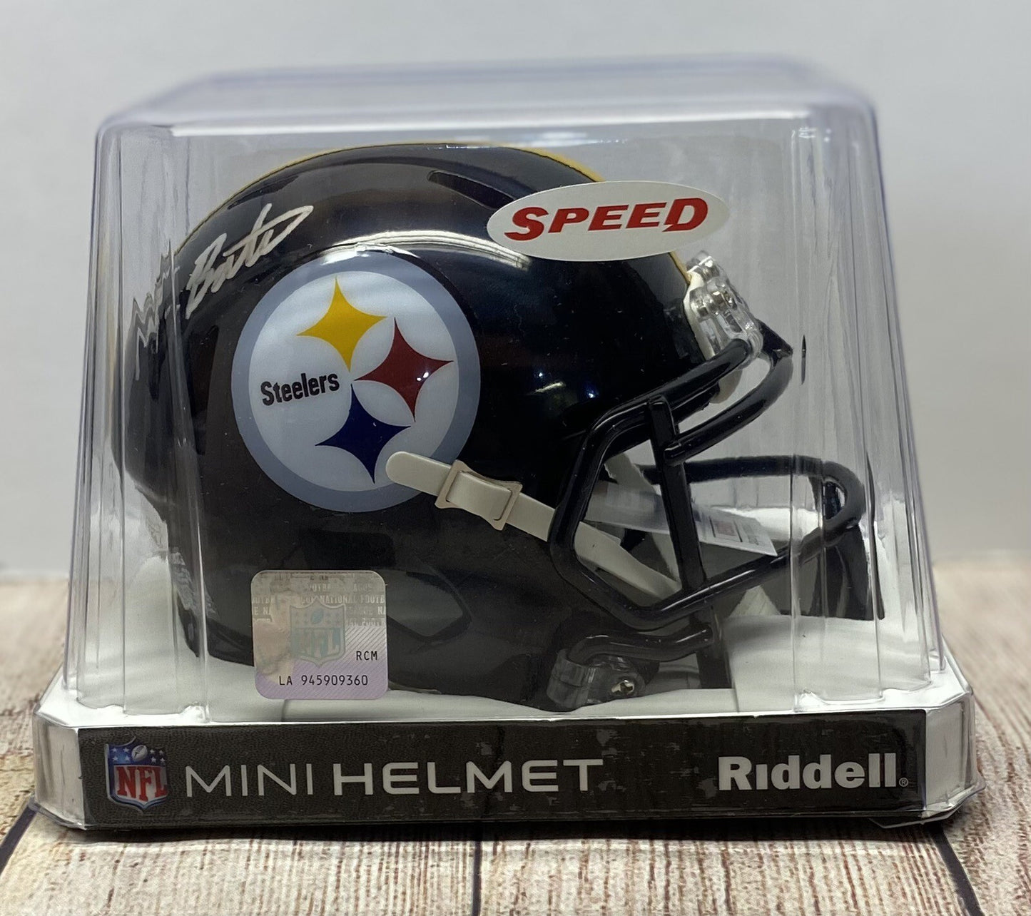 PITTSBURGH STEELERS KEEANU BENTON SIGNED MINI HELMET JSA COA!!!