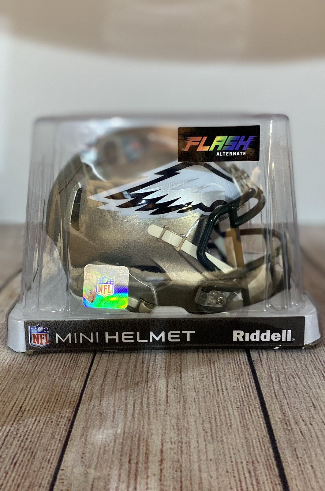 PHILADELPHIA EAGLES JORDAN DAVIS SIGNED FLASH MINI HELMET JSA