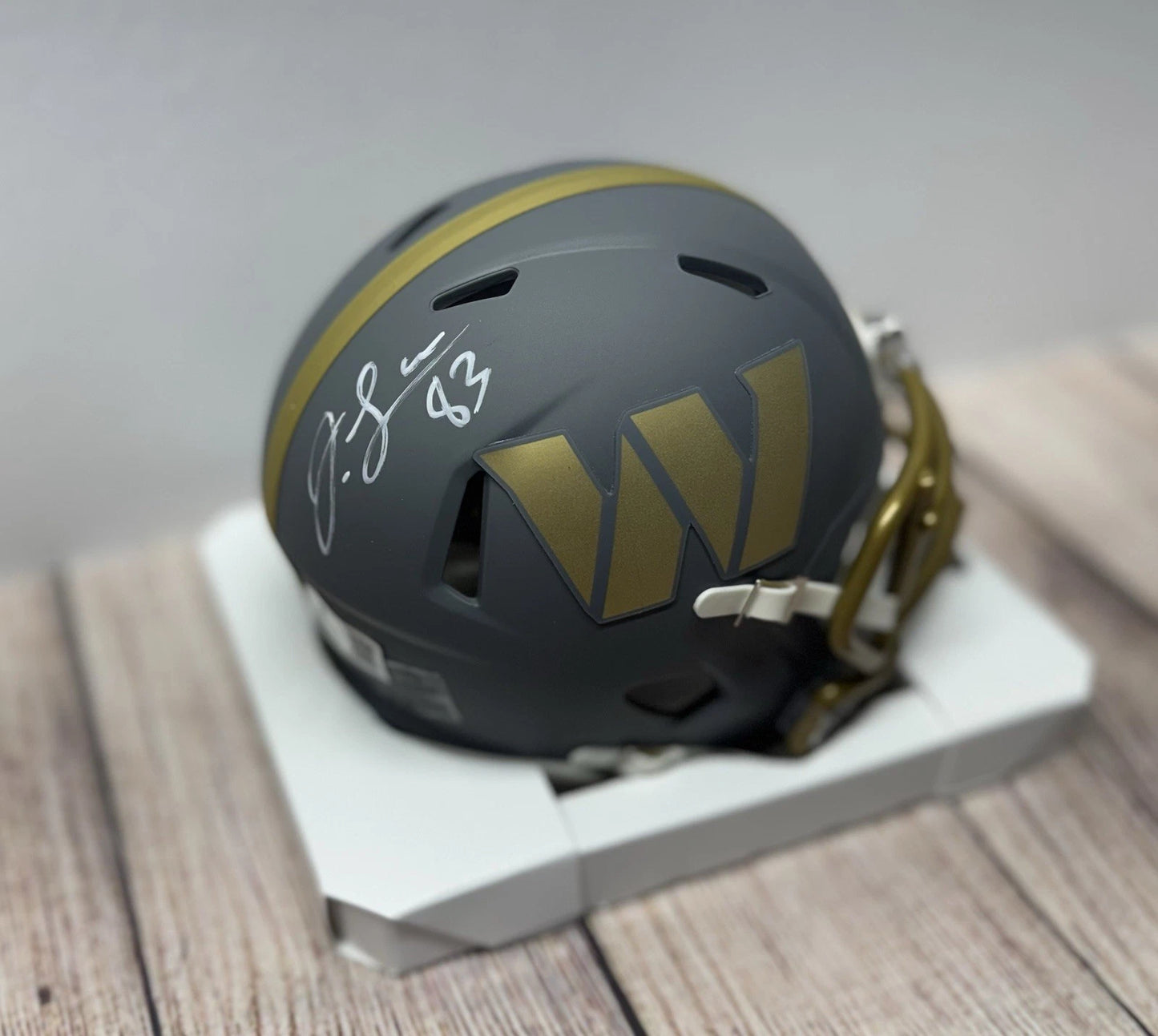 WASHINGTON COMMANDERS SIGNED JAYLIN LANE SLATE MINI HELMET BECKETT COA!!