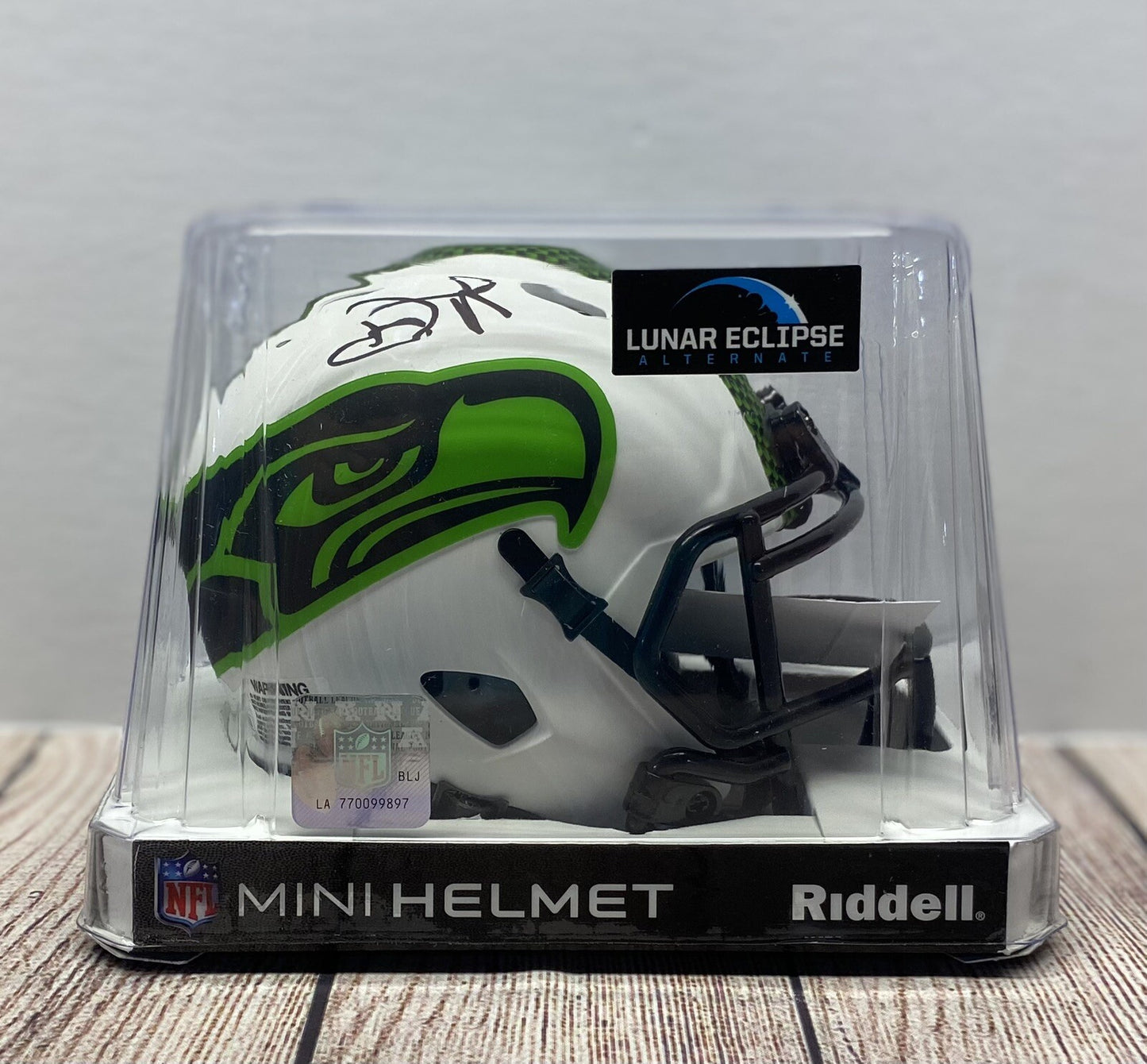 SEATTLE SEAHAWKS DEVON WITHERSPOON SIGNED LUNAR MINI HELMET JSA COA!!