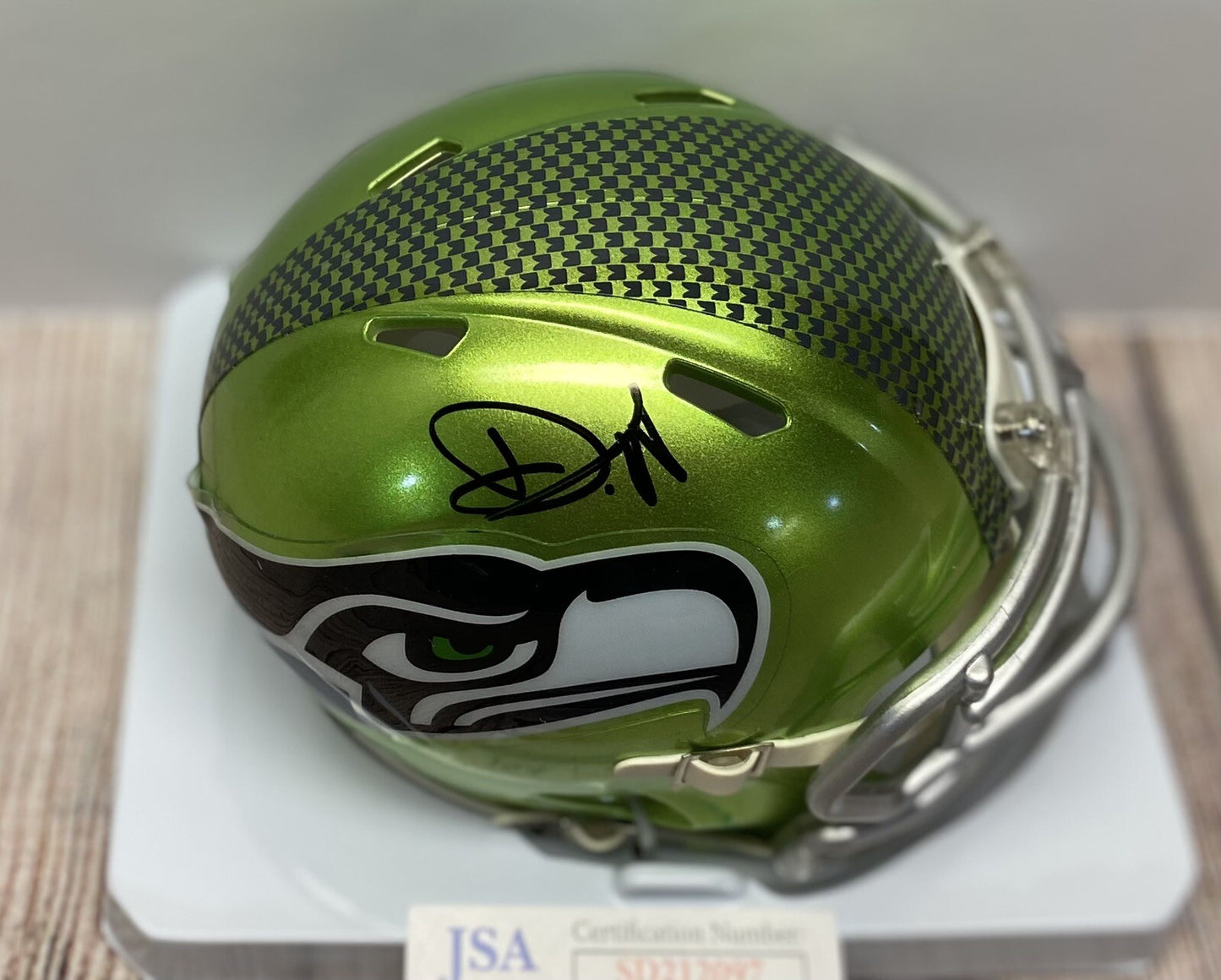 SEATTLE SEAHAWKS DEVON WITHERSPOON SIGNED FLASH MINI HELMET JSA COA!!