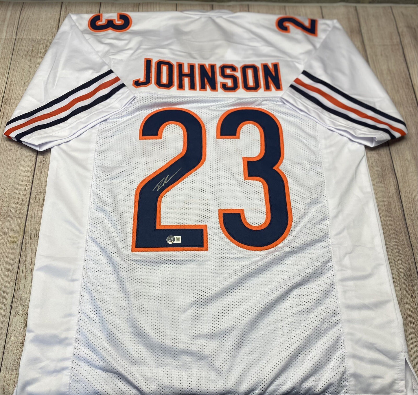 CHICAGO BEARS ROSCHON JOHNSON  SIGNED CUSTOM WHITE JERSEY BECKETT COA!!!