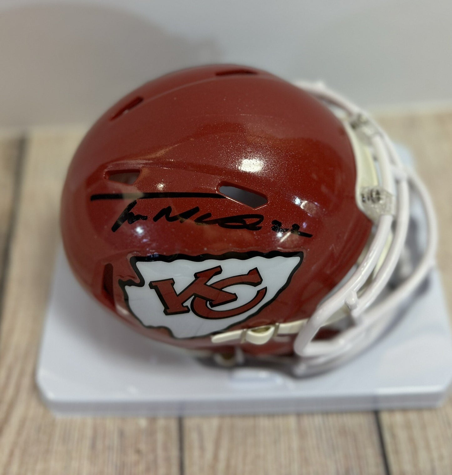 KANSAS CITY CHIEFS TRENT MCDUFFIE SIGNED MINI HELMET   BECKETT COA!!!