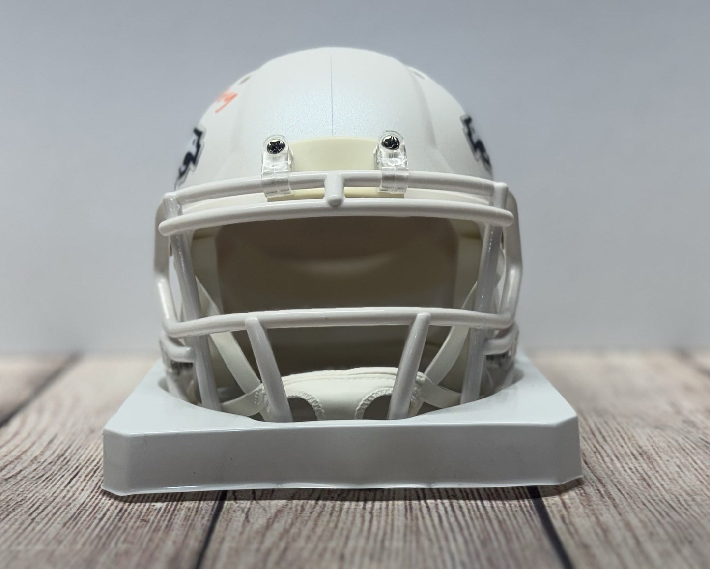 DENVER BRONCOS PATRICK SURTAIN II SIGNED SNOWCAPPED MINI HELMET 24 DPOY BECKETT