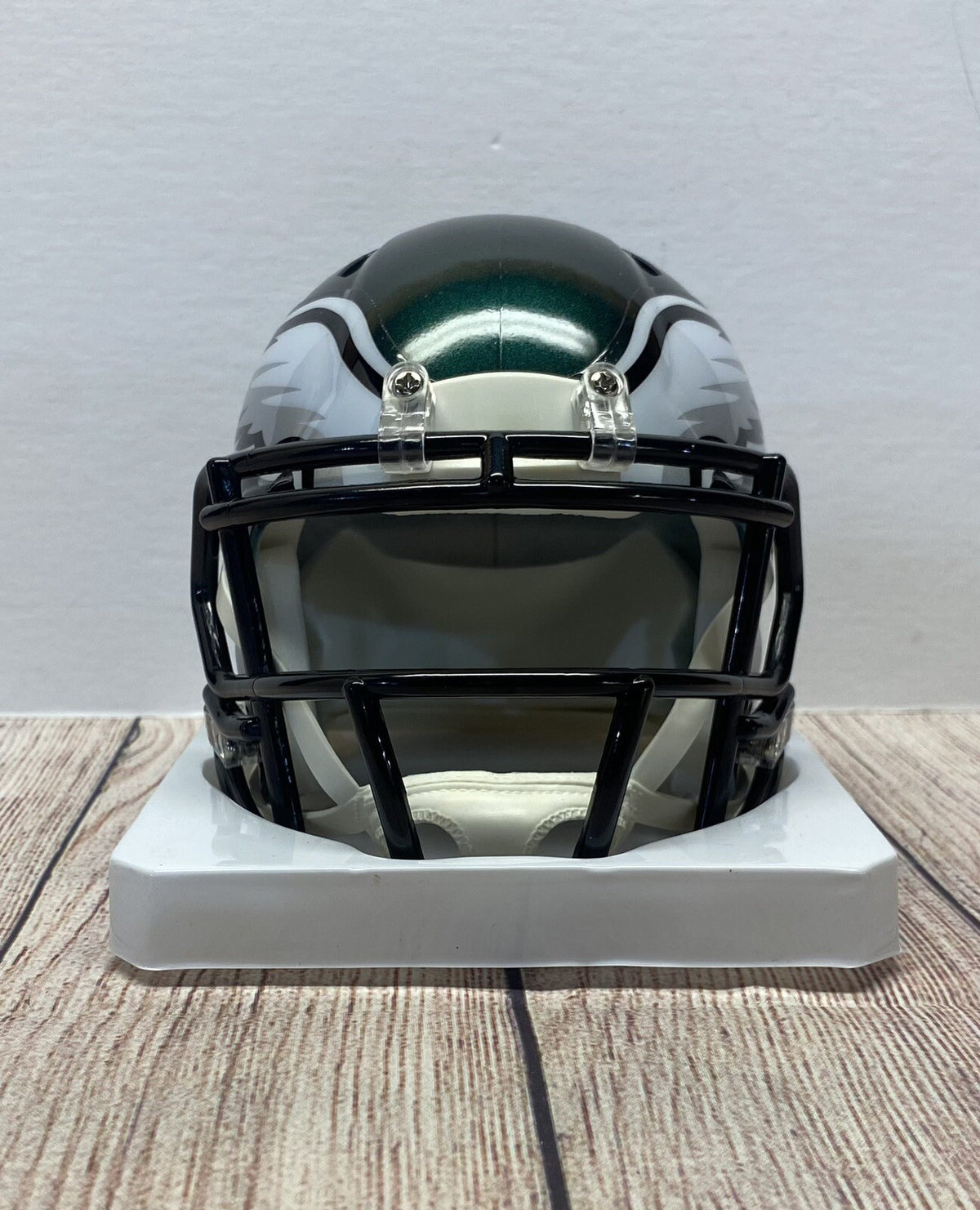 Nolan Smith JR Autographed Philadelphia Eagles Mini Helmet – JSA COA