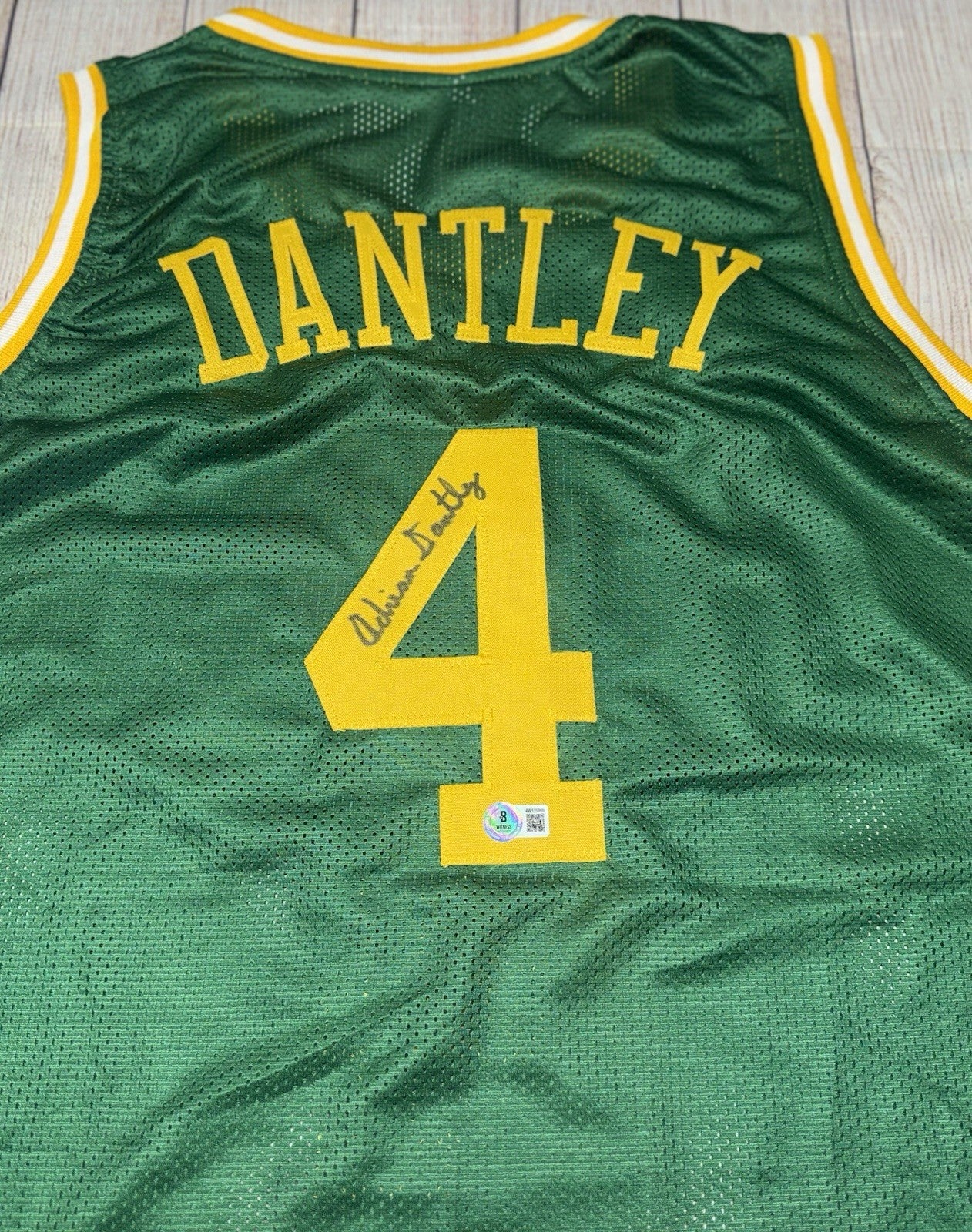 UTAH JAZZ ADRIAN DANTLEY SIGNED GREEN CUSTOM JERSEY BECKETT COA!!!