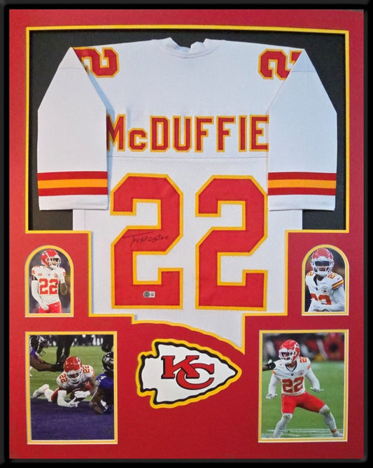 KANSAS CITY CHIEFS TRENT MCDUFFIE SIGNED FRAMED CUSTOM WHITE JERSEY BECKETT COA