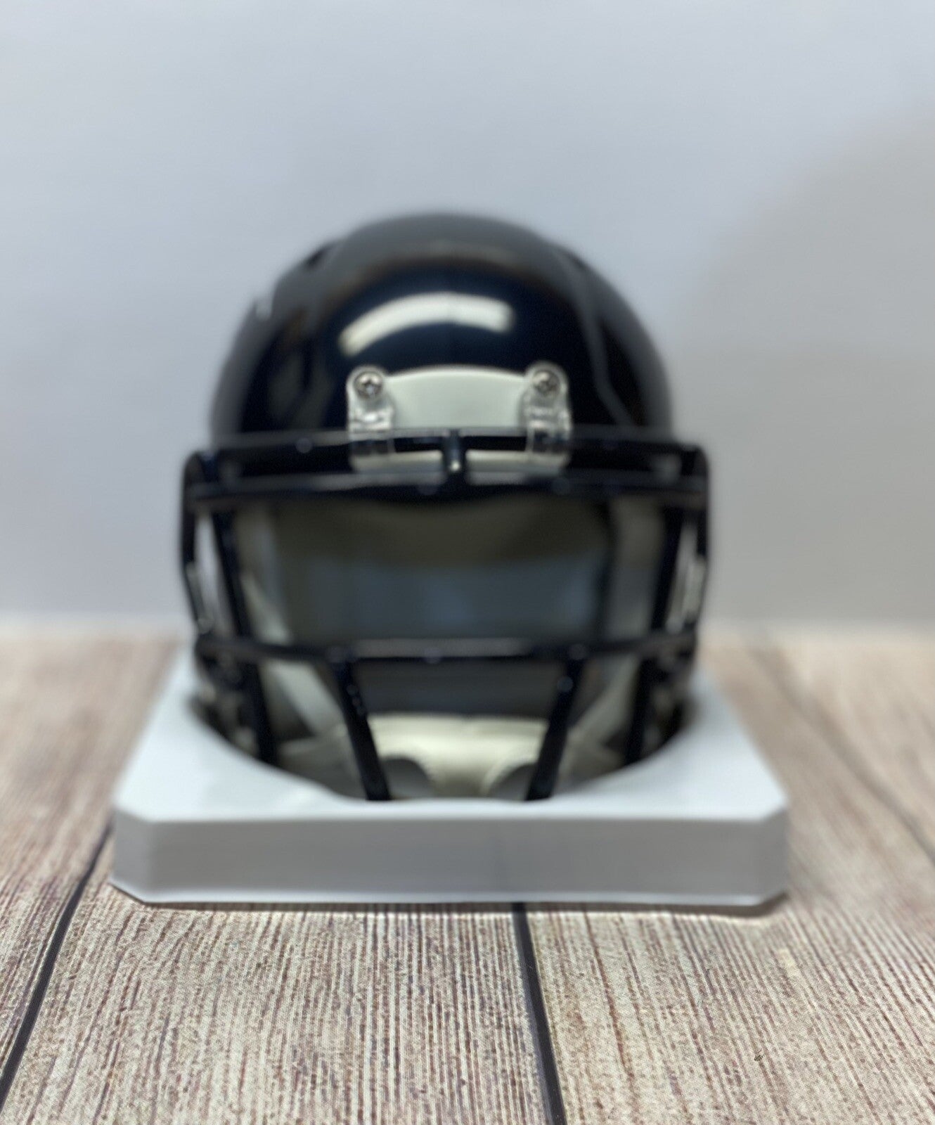 CHICAGO BEARS ROSCHON JOHNSON  SIGNED BLUE MINI HELMET BECKETT COA!!!