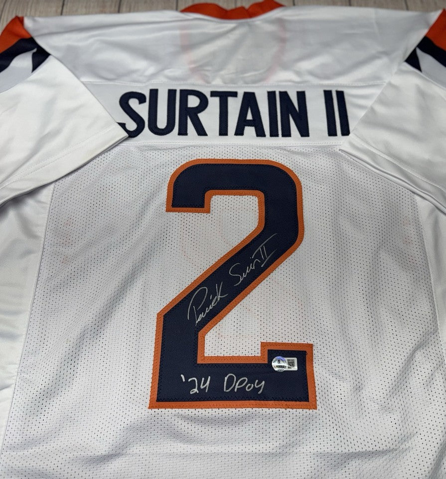 DENVER BRONCOS PATRICK SURTAIN II SIGNED CUSTOM WHITE JERSEY “24 DPOY” BECKETT