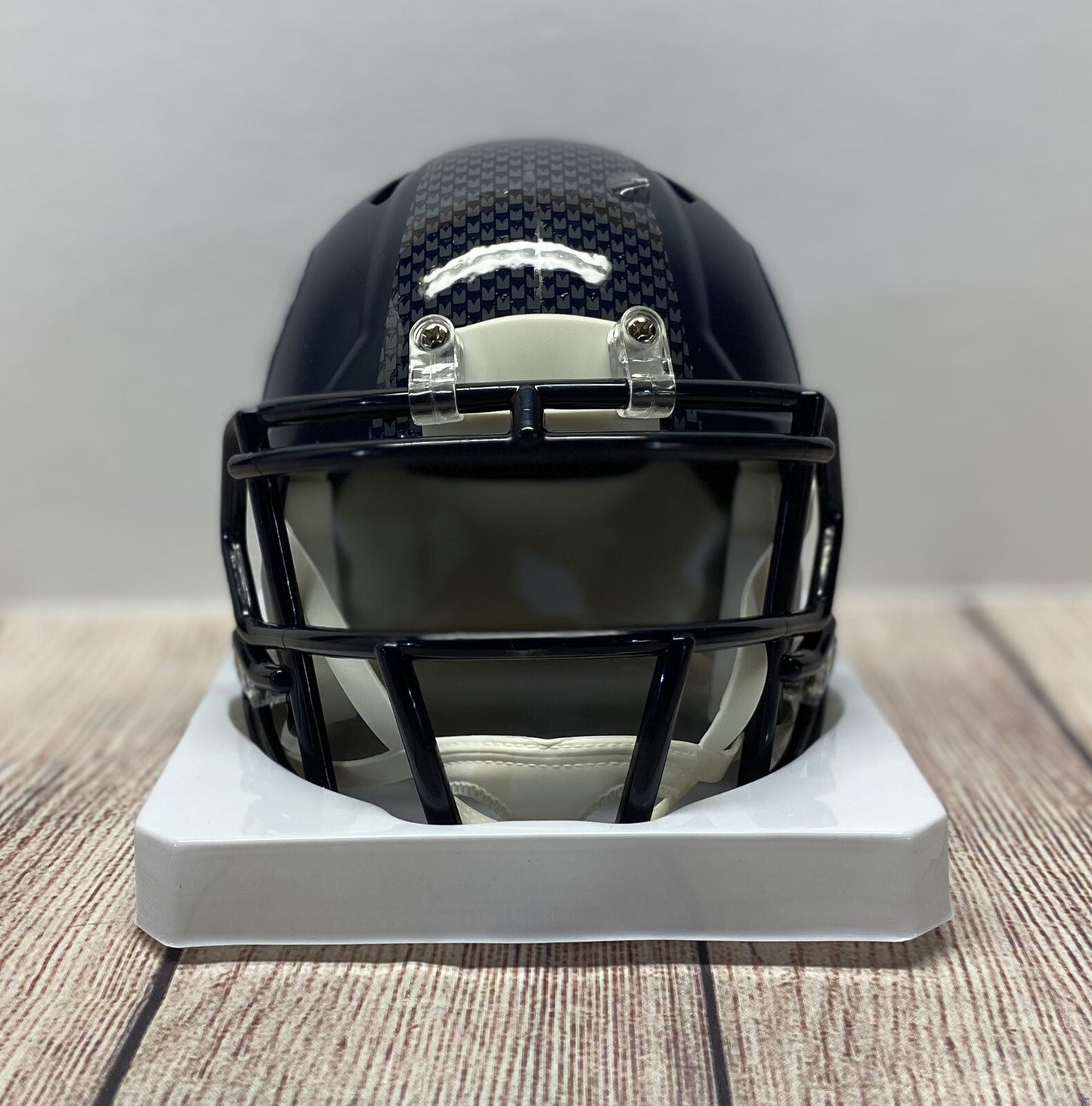 SEATTLE SEAHAWKS DEVON WITHERSPOON SIGNED SPEED MINI HELMET JSA COA!!