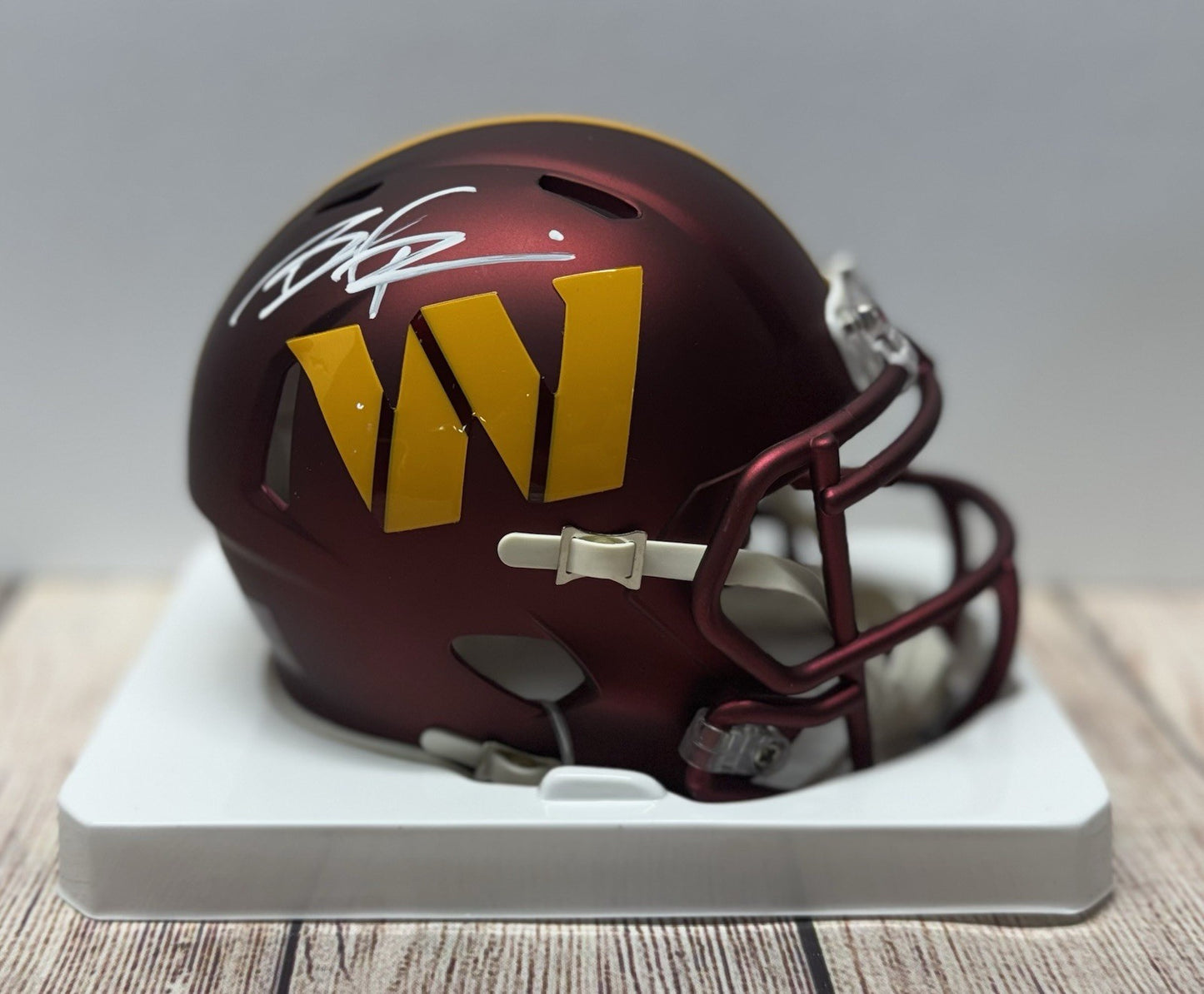 WASHINGTON COMMANDERS SIGNED BRIAN ROBINSON JR SPEED MINI HELMET PSA COA!!