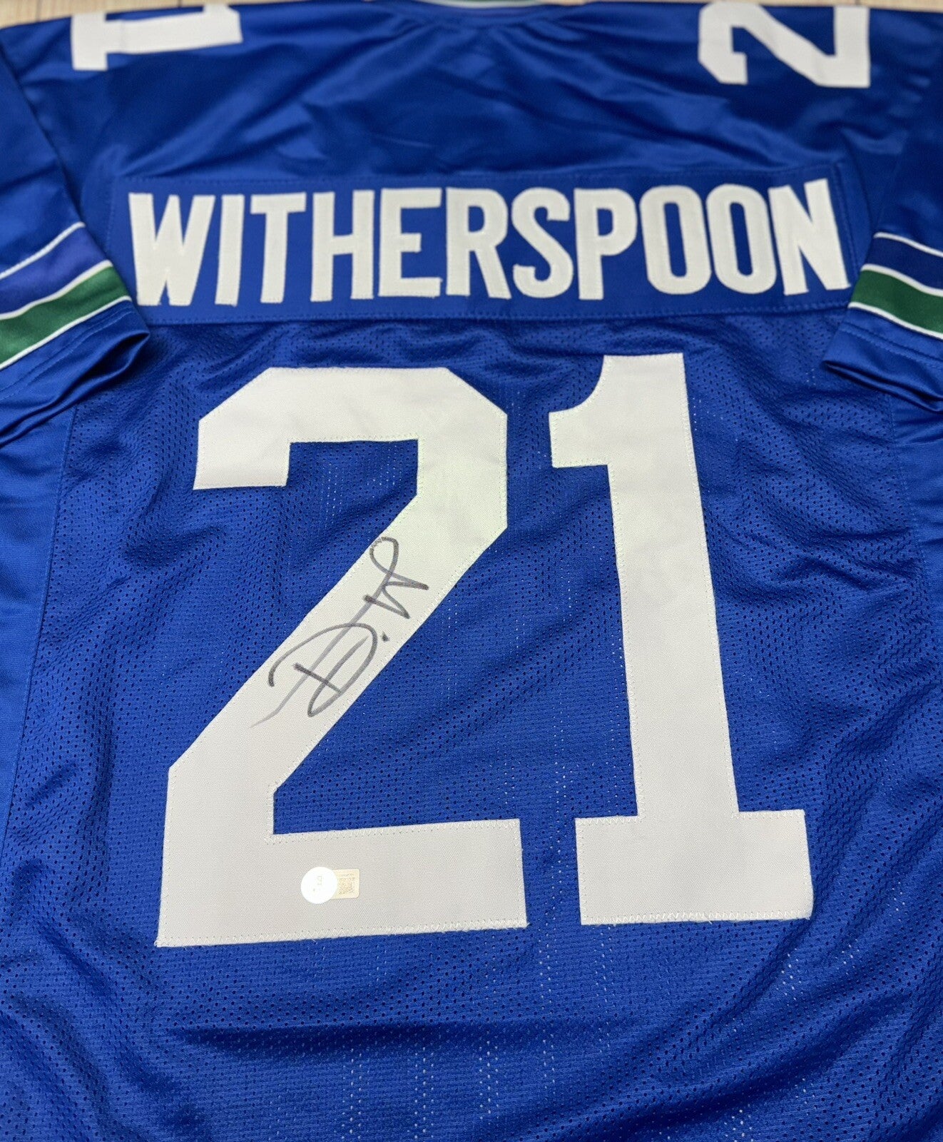 SEATTLE SEAHAWKS DEVON WITHERSPOON SIGNED CUSTOM THROWBACK JERSEY BECKETT COA!!!