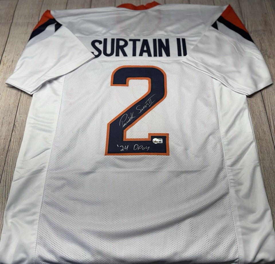 DENVER BRONCOS PATRICK SURTAIN II SIGNED CUSTOM WHITE JERSEY “24 DPOY” BECKETT