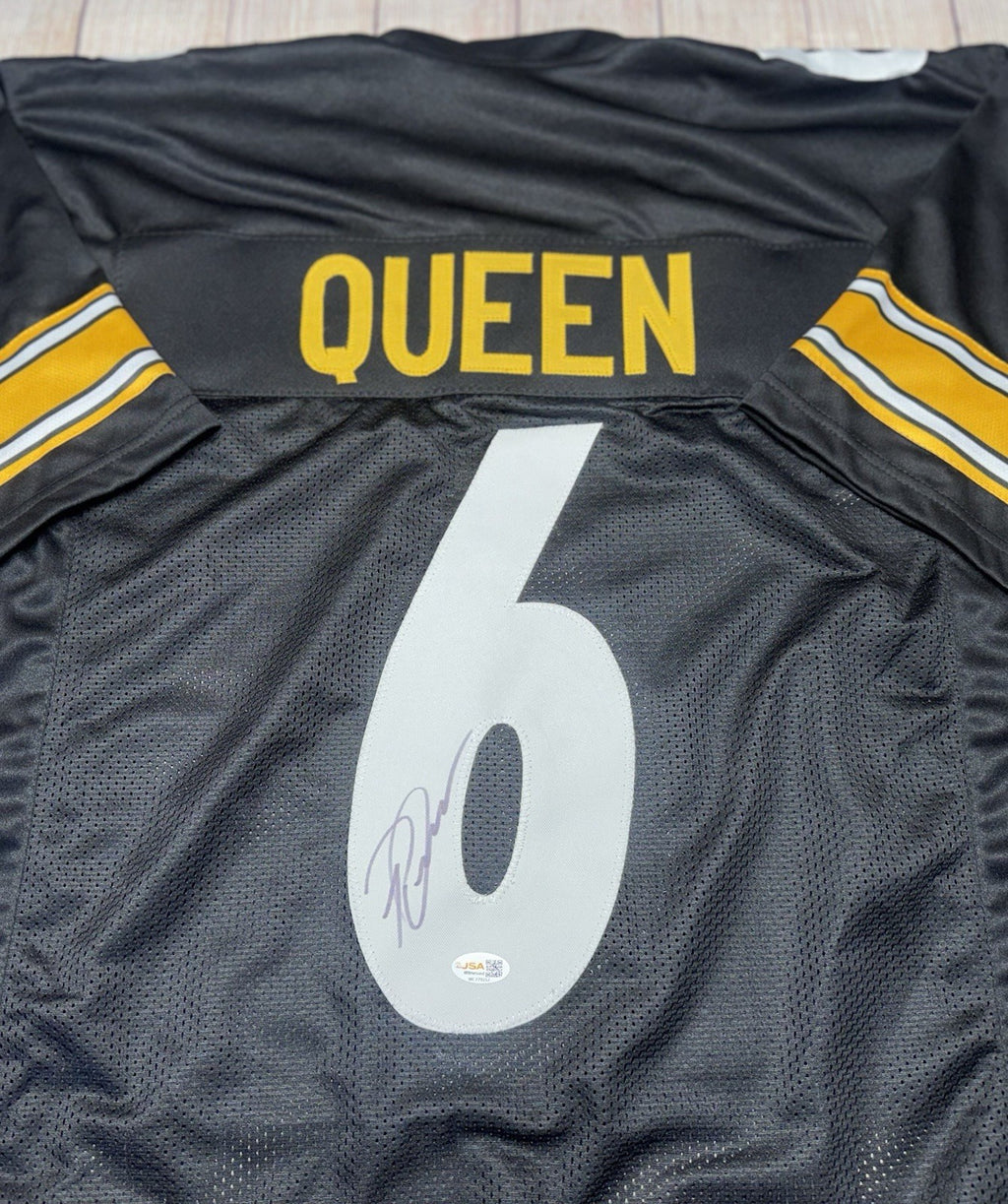 Patrick Queen signature detail on Pittsburgh Steelers black custom jersey